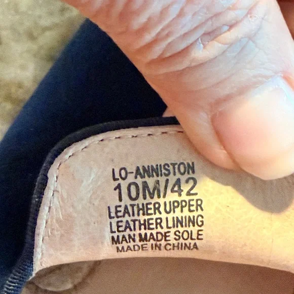 Louise et Cie Lo Anniston Navy Suede Leather Bow Slip on Loafer Flats.  VGUC - Picture 8 of 8